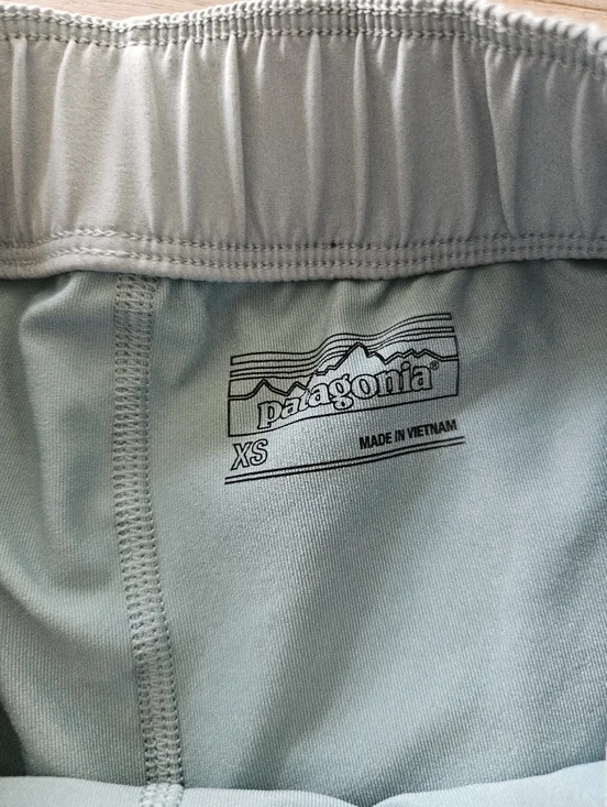 Patagonia Women's Fleetwith Skort - Picture 7 of 8